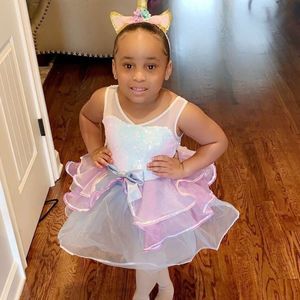 Meet your Posher, Moneke